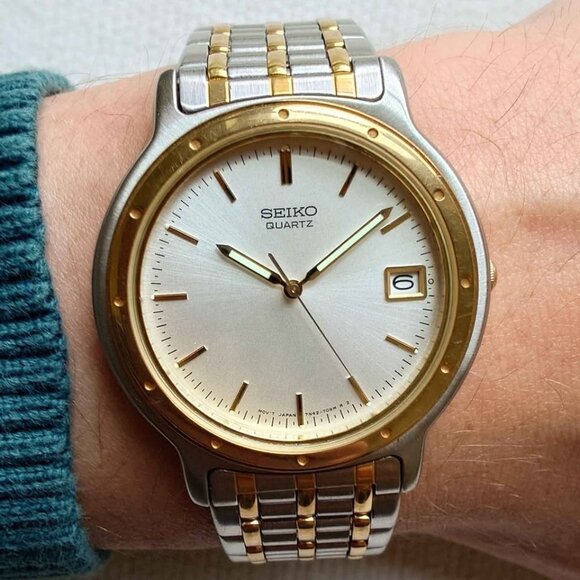 Seiko Quartz 7N42-7041 Two-Tone Day Date 36mm Original Bracelet Japan Working - Picture 1 of 7